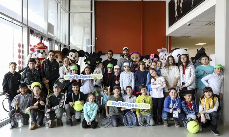 Арена Армеец се превърна в любимо място за децата по време на Sofia Open (СНИМКИ) - Tribune.bg