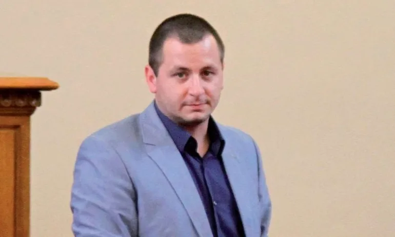 На Трибуната – Николай Александров, Атака: Който не работи, не трябва да яде! - Tribune.bg