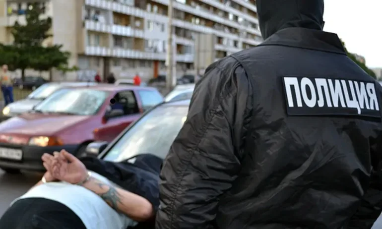Разбиха наркобанда в Бургаско и Ямболско, иззета е марихуана за над 2 млн. евро - Tribune.bg