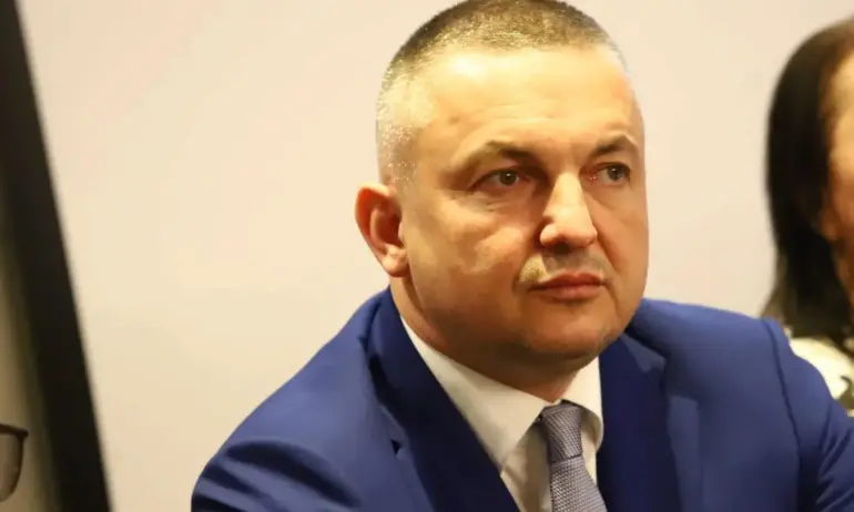 Иван Порних: Трябва да продължим със стратегически важните проекти за Варна, които правителството на ПП спряха - Tribune.bg