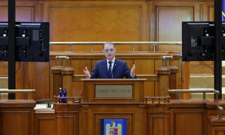 След месеци без редовно правителство: Румънският парламент одобри кабинета на Лука Никулеску - Tribune.bg