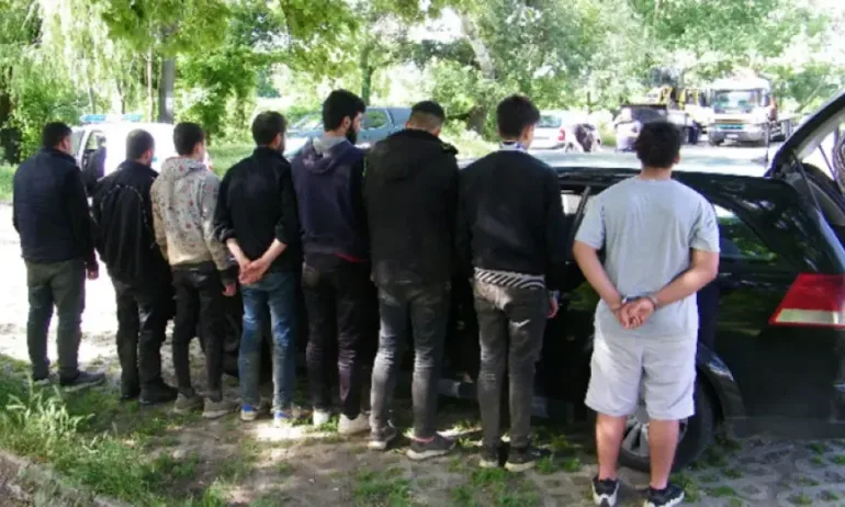 Частично бедствено положение в Свиленград и Тополовград заради мигрантите - Tribune.bg