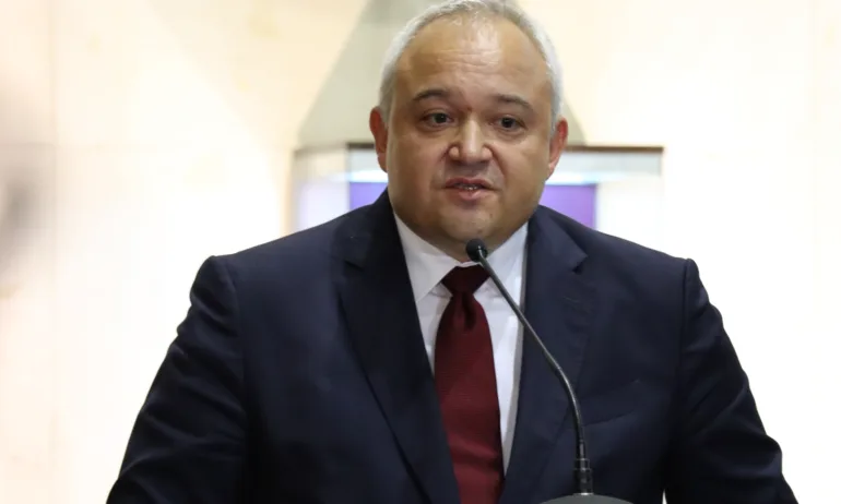 Двама полицаи станали свидетели на катастрофата на Околовръстното - Tribune.bg