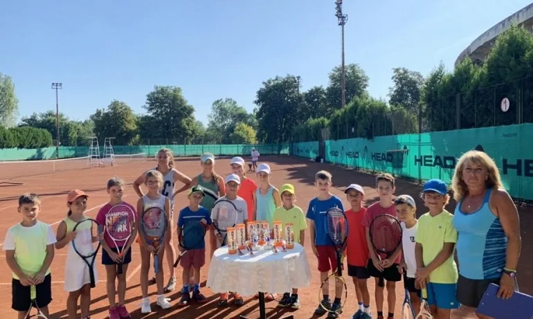 Ясен Божков и Симона Попова спечелиха регионално до 8 г. в Пловдив - Tribune.bg