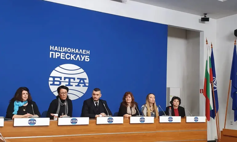 Майките от Системата ни убива регистрират собствена партия - Tribune.bg