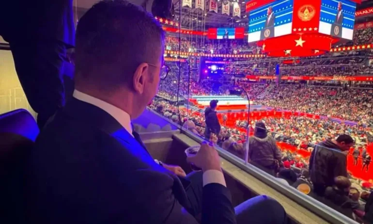 Партиите в Македония: Мицкоски да върне парите за екскурзията в САЩ - Tribune.bg