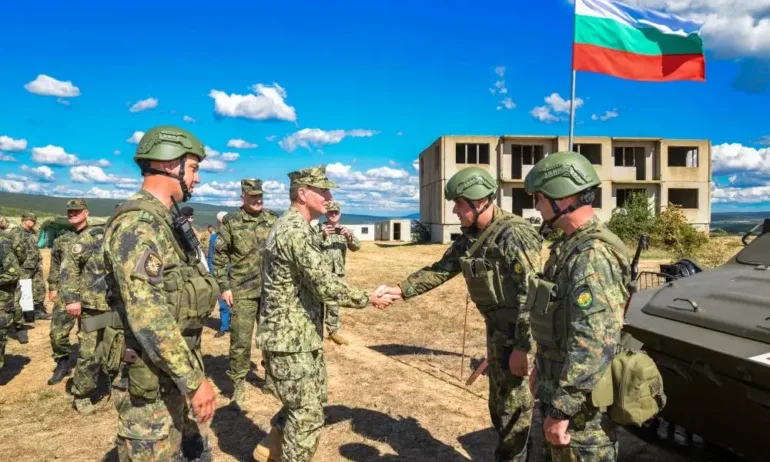 България поема ролята на Рамкова държава за бойната група на НАТО - Tribune.bg