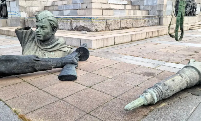 Възраждане с нова жалба до съда - за незаконосъобразни действия и увреда на ПСА - Tribune.bg