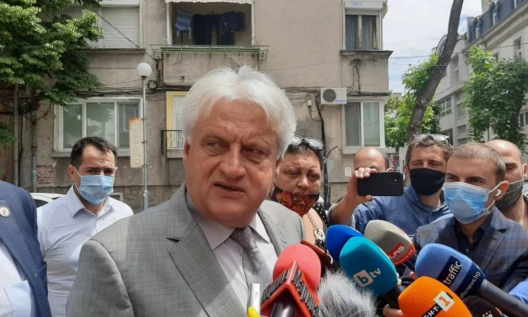 Адвокат: Бойко Рашков крие имоти чрез брачен договор - Tribune.bg