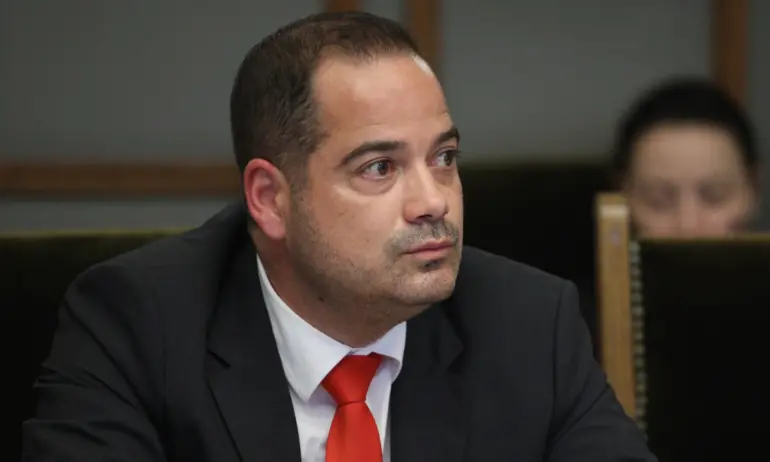 Трима души са задържани във Варна по подозрения, че имат връзка с вноса на фентанил в България - Tribune.bg