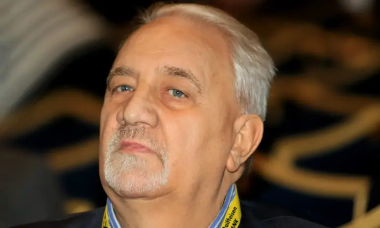 Муравей Радев: Розовите десни лидери искат да прегърнем преуспелия наследник на палачите от ДС - Tribune.bg