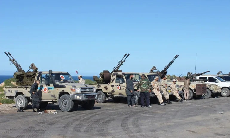 Евакуация в Либия заради продължаващите сражения - Tribune.bg