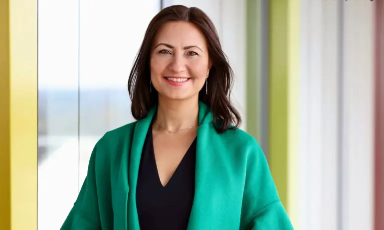 Илиана Иванова: Благодаря на Фон дер Лайен за доверието да ми повери един от най-важните ресори, свързани с бъдещето на Европа - Tribune.bg