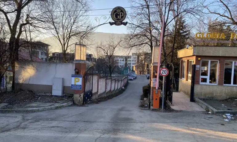 50 минути се е забавил сигналът за убийството на Мартин Божанов-Нотариуса, претърсен е имот на жена му извън София - Tribune.bg