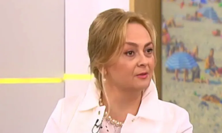 Поли Карастоянова: Къмпингуването не трябва да е платформа за партиите - Tribune.bg