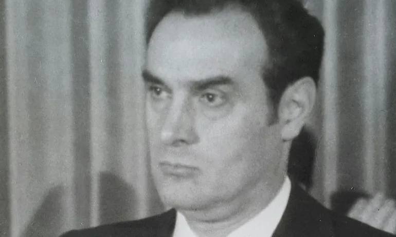 Тази нощ е починал бившият секретар на ЦК на БКП Стоян Михайлов - Tribune.bg