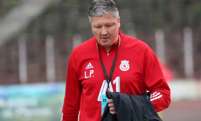 Любо Пенев има клауза Испания в договора с ЦСКА - Tribune.bg