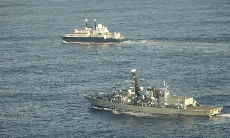 Виждаме ви: Лондон предупреди, че следи руски шпионски кораб в британски води - Tribune.bg