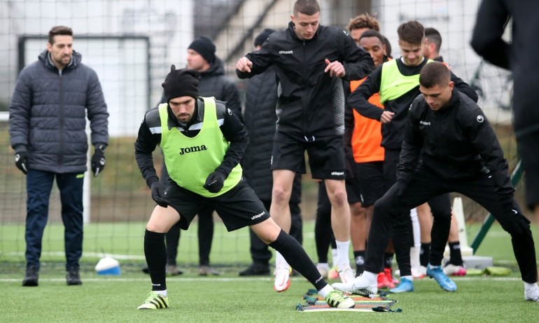 Славия взима играч от Висшата лига - Tribune.bg