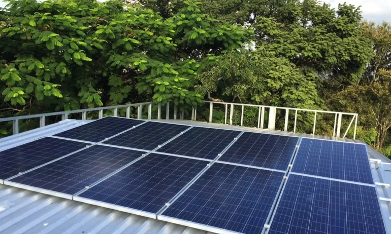 В Кюстендилско подеха подписка срещу фотоволтаична централа - Tribune.bg