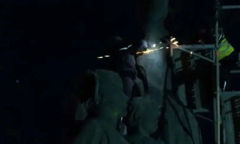 Каква обществена поръчка за какво реставриране, като бай Иван вече ги заряза с флекса… - Tribune.bg