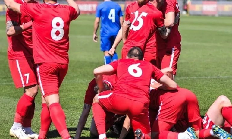 Царско село отказа преследвача Монтана във Втора лига - Tribune.bg