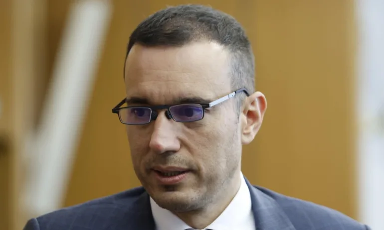 Делото за избора на Васил Терзиев за кмет на София влиза в съда - Tribune.bg