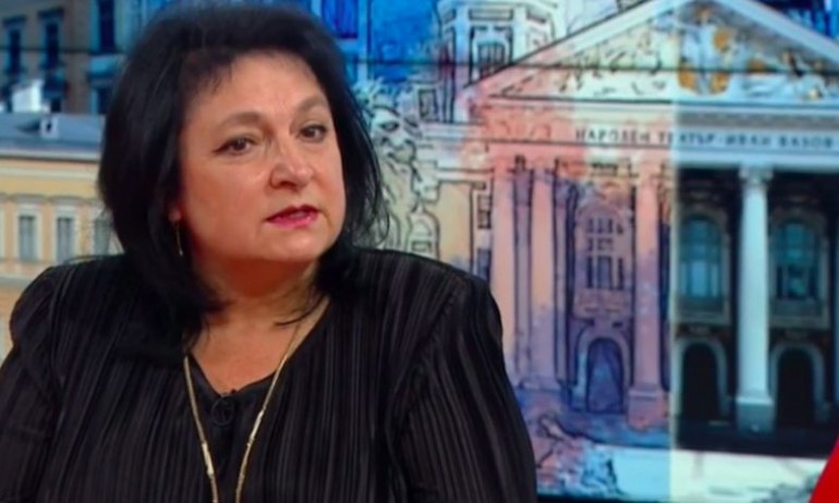 Доц. Гломб: Вероятно ще трябва да се ваксинираме срещу коронавирус веднъж годишно - Tribune.bg