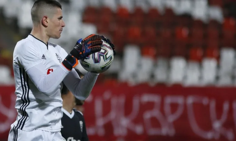 Ясен Петров вика вратаря на ЦСКА 1948 в националния - Tribune.bg