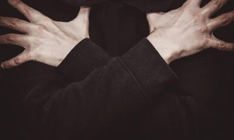 Как да се защитите и пречистите от енергийни вампири - Tribune.bg