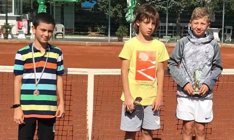 Руси Георгиев победи на регионално до 12 г. в Хасково - Tribune.bg