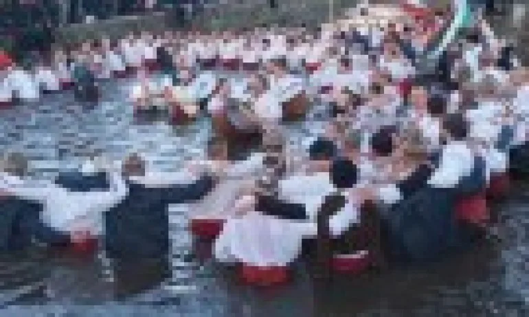 Виктор Димчев: Преди да се разгневите на кмета на Калофер, си спомнете, че Румен Радев си позволи същото на Шипка в началото на заразата - Tribune.bg