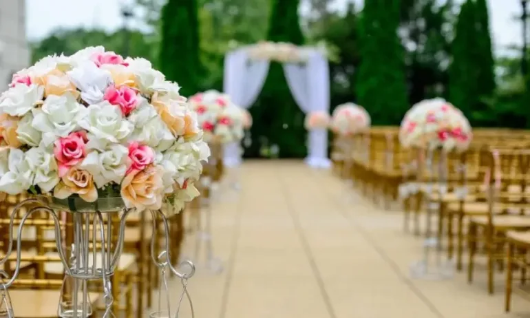 Гърция се похвали с големи печалби от сватбен туризъм - Tribune.bg