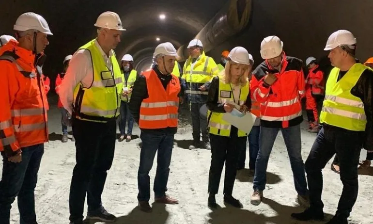 800 метра от тунел Железница са вече прокопани - Tribune.bg