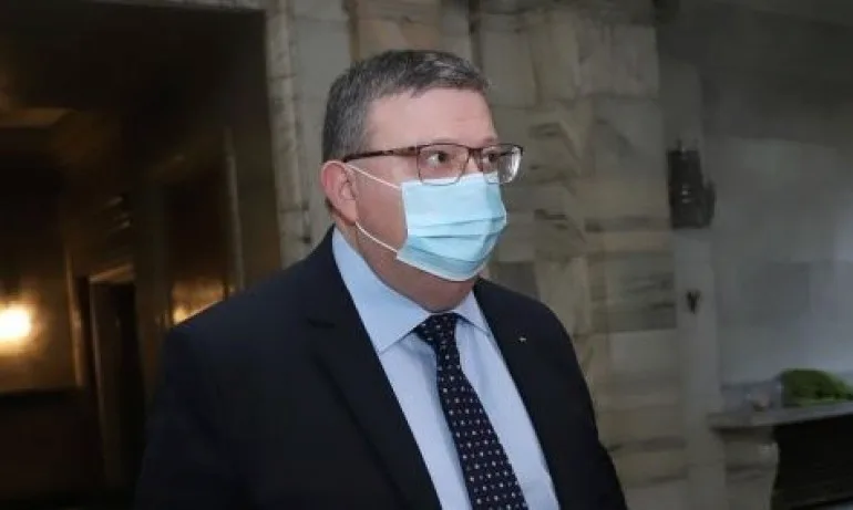 Служители от Антикорупционната комисия на Цацаров влязоха в община Хаджидимово, проверяват обществени поръчки - Tribune.bg