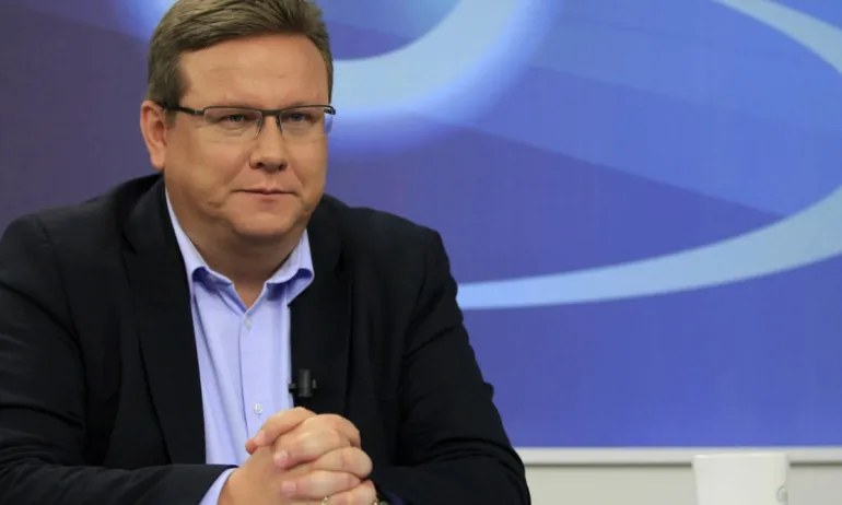 Явор Дачков, коментар за в. Филтър“Предстоящите местни избори ще бъдат