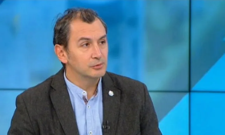 Доц. Михаил Околийски: Пандемията е шанс да преосмислим поведението си като хора - Tribune.bg