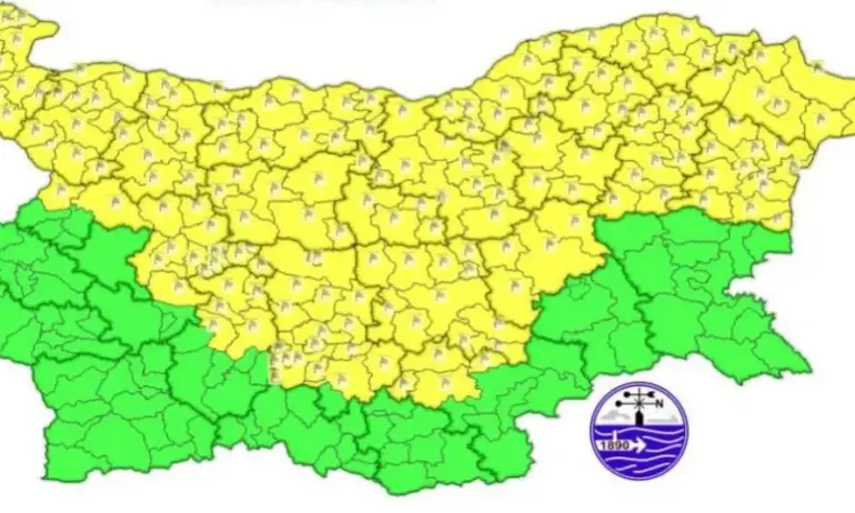 Жълт код за опасен вятър в половин България - Tribune.bg