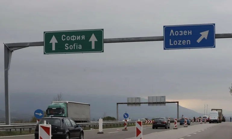 Над 40 хил. коли са се изнесли от София за почивните дни - Tribune.bg