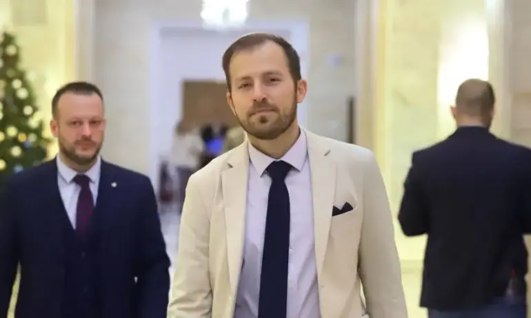 Искрен Митев: Всяко взаимодействие с ГЕРБ е компромис - Tribune.bg