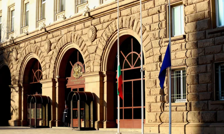 Какви са вариантите за служебен министър-председател, от които президентът може да избира? - Tribune.bg