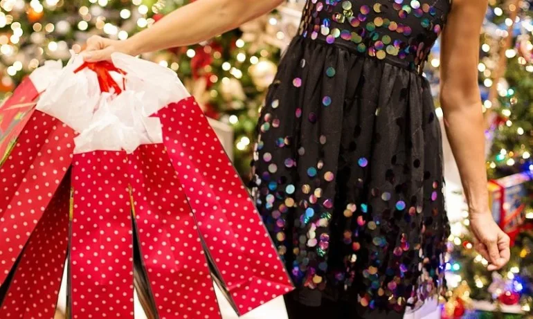 Очакват се рекордни харчове по Коледа и Нова година - Tribune.bg