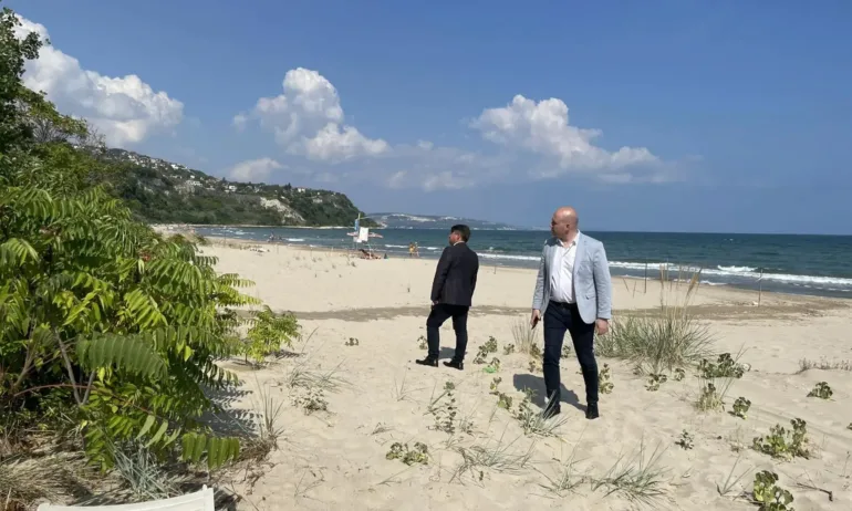 Каним журналисти, инфлуенсъри и блогъри от Европа да се уверят, че тук е хубаво и няма снаряди и ракети - Tribune.bg