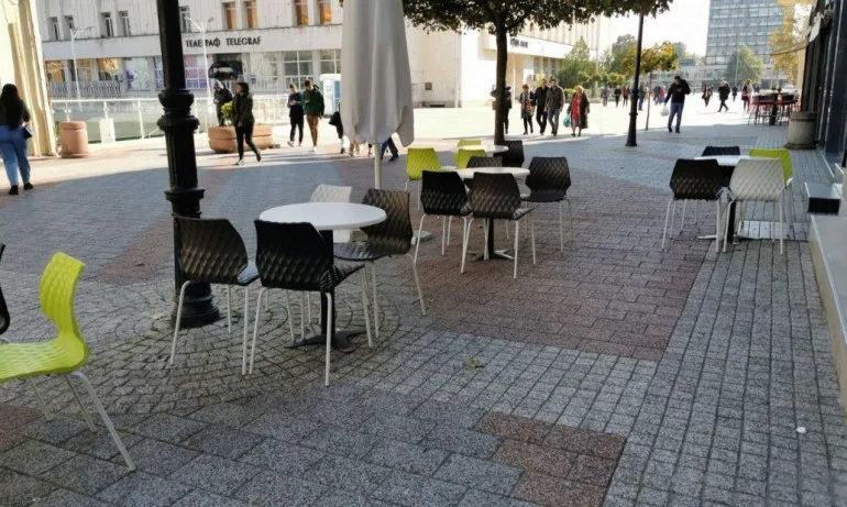 Заведенията отчитат 80% спад в оборотите след въвеждането на зеления сертификат, готвят протест - Tribune.bg