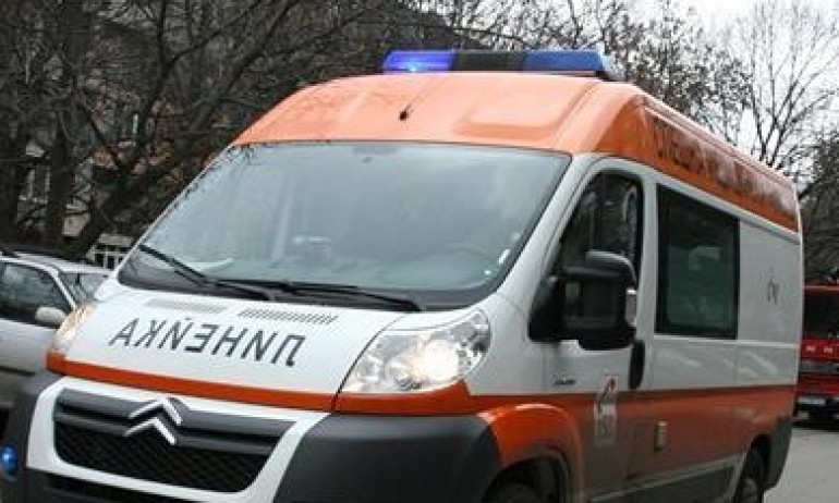 9-годишно дете почина след падане от тераса - Tribune.bg