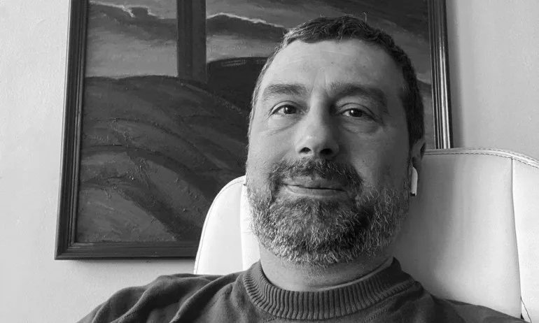 Пиарът на БСП Васил Самарски загуби битката с COVID-19 - Tribune.bg