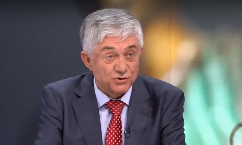 Бившият конституционен съдия Румен Ненков: КС съзнателно създаде неправилно впечатление, че е зависим в решението си от ЦИК - Tribune.bg