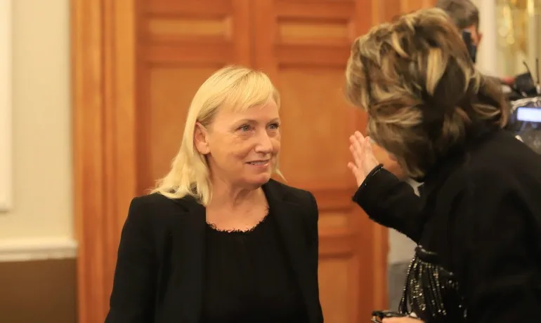 Георгиева: Нелепо е Йончева, обвинена в пране на пари, да води евроделагация у нас за върховенството на закона - Tribune.bg