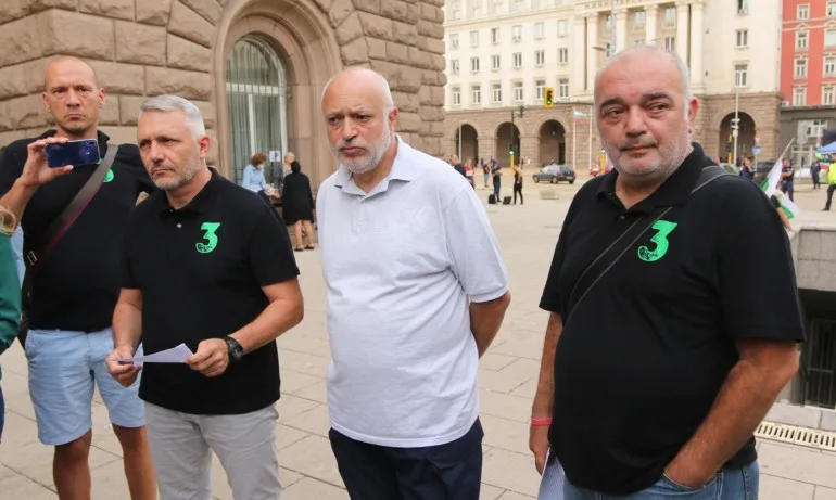 Владимир Танев пита кой раздели протеста: Твърде прибързано е да кажете, че Отровното трио свърши тази подмолна работа - Tribune.bg