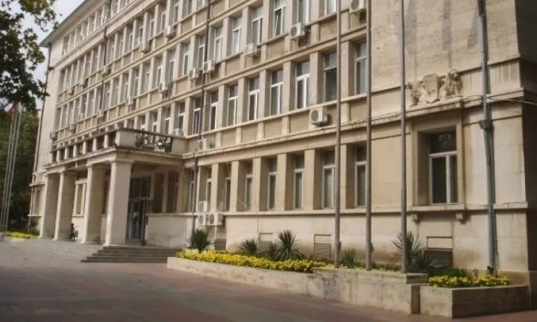 Във Варна разследват пране на пари – 900 000 евро - Tribune.bg